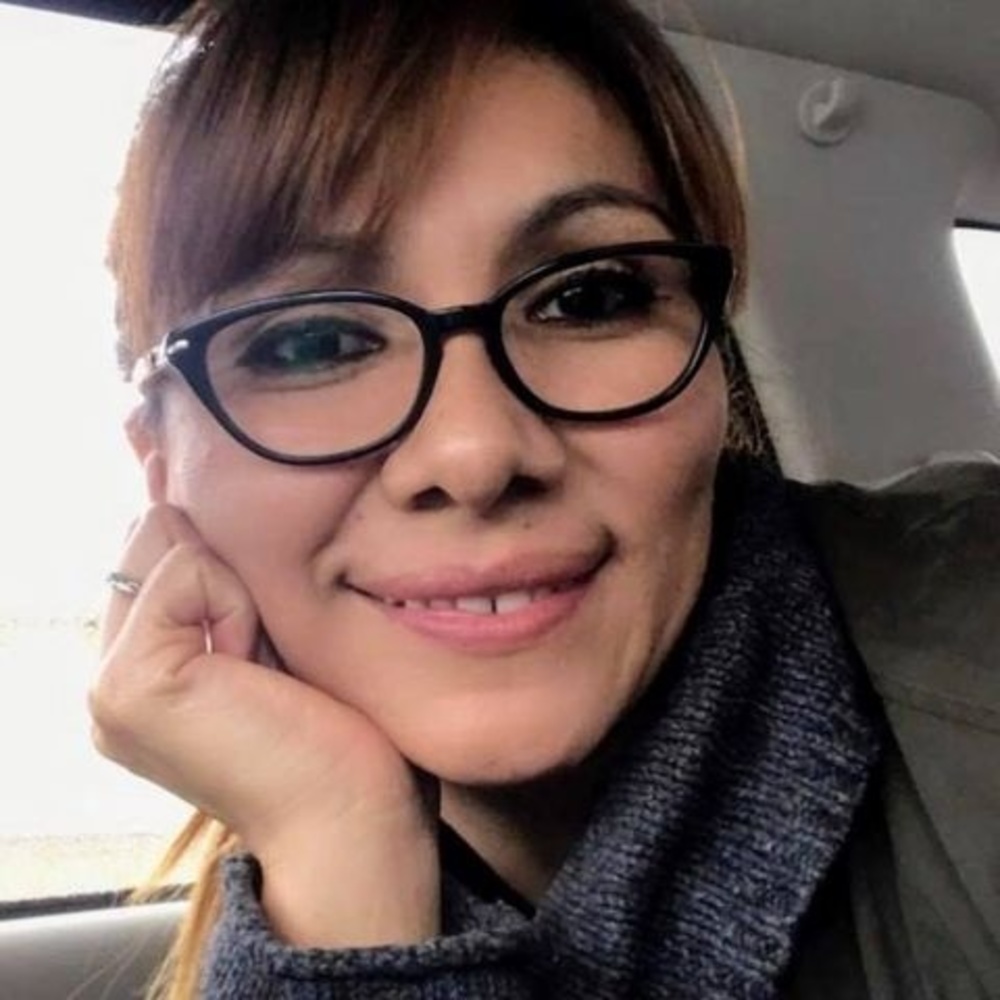 Meet your Posher, Elsita